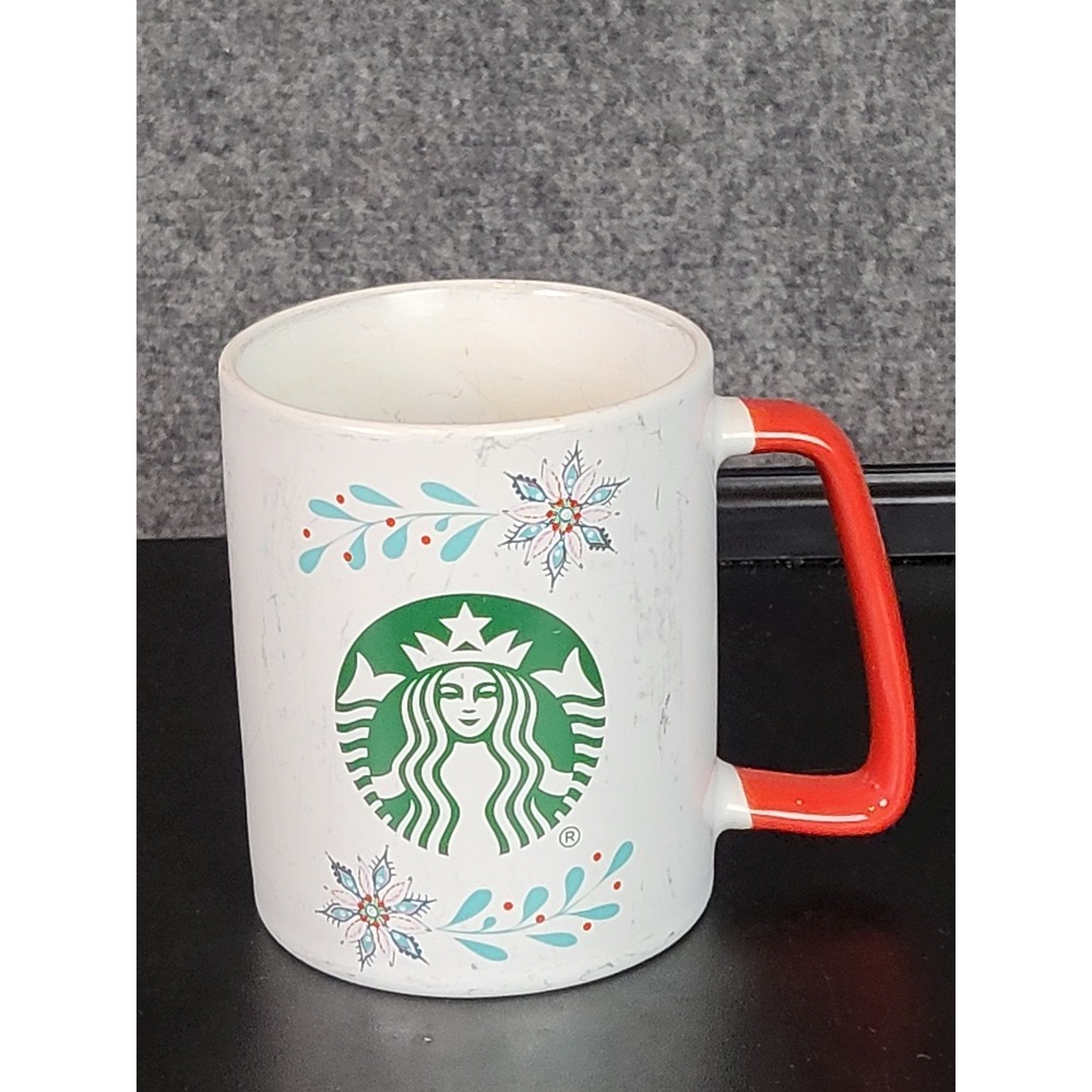 Starbucks 2020 Holiday Mug Red‎ Handle 11 fl oz Coffee Cup Christmas Decor Home